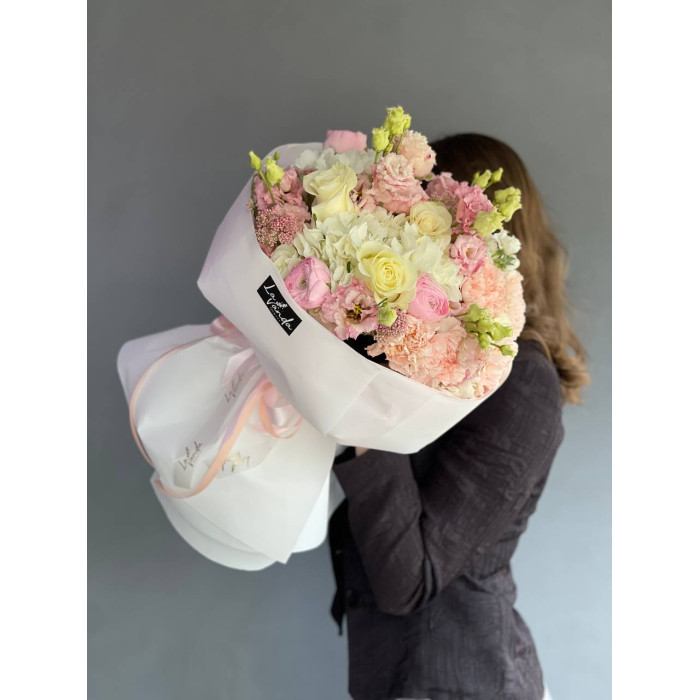 Bouquet from a florist №20887