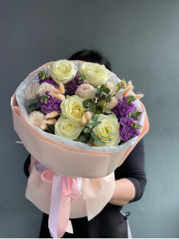 Bouquet from a florist № 17975