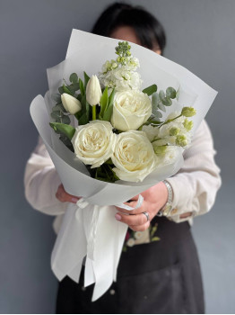 Bouquet from a florist № 18118