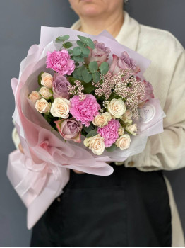 Bouquet from a florist №18240