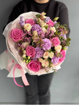 Bouquet from a florist №17826