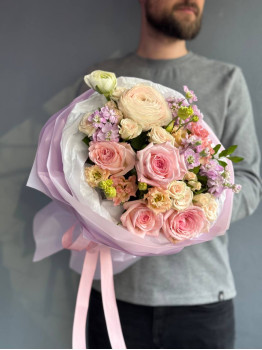 Bouquet from a florist №17919
