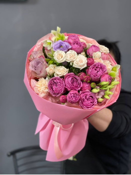 Bouquet from a florist №17716