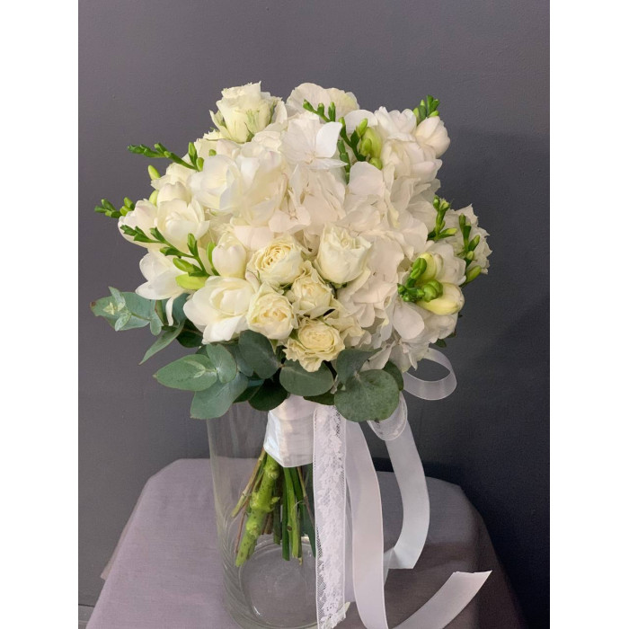 Elegant wedding bouquet №997