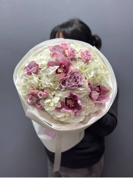 Bouquet from a florist №20056