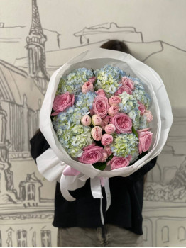 Bouquet from a florist №19999